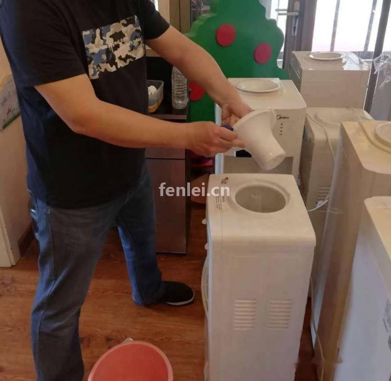 锡林郭勒多伦专业上门打扫卫生公司电话(讷河家政保洁电话)